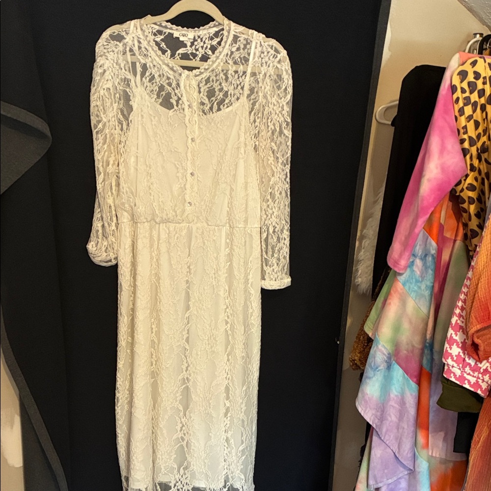 Cato Ivory Lace Long-Sleeve Midi Dress